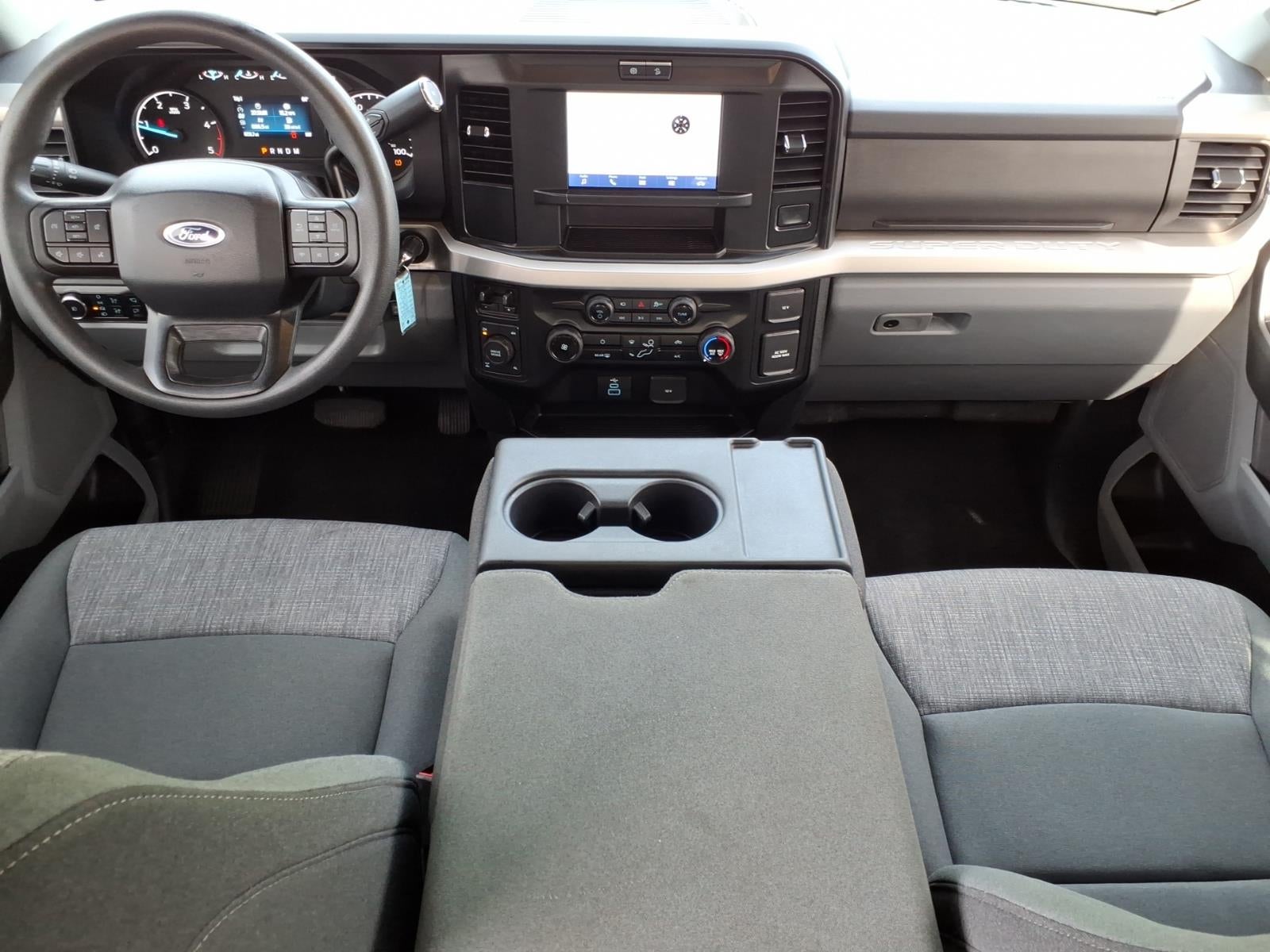 2025 Ford F-350 Super Duty XLT