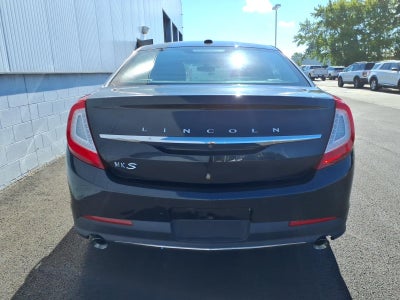 2015 Lincoln MKS Base