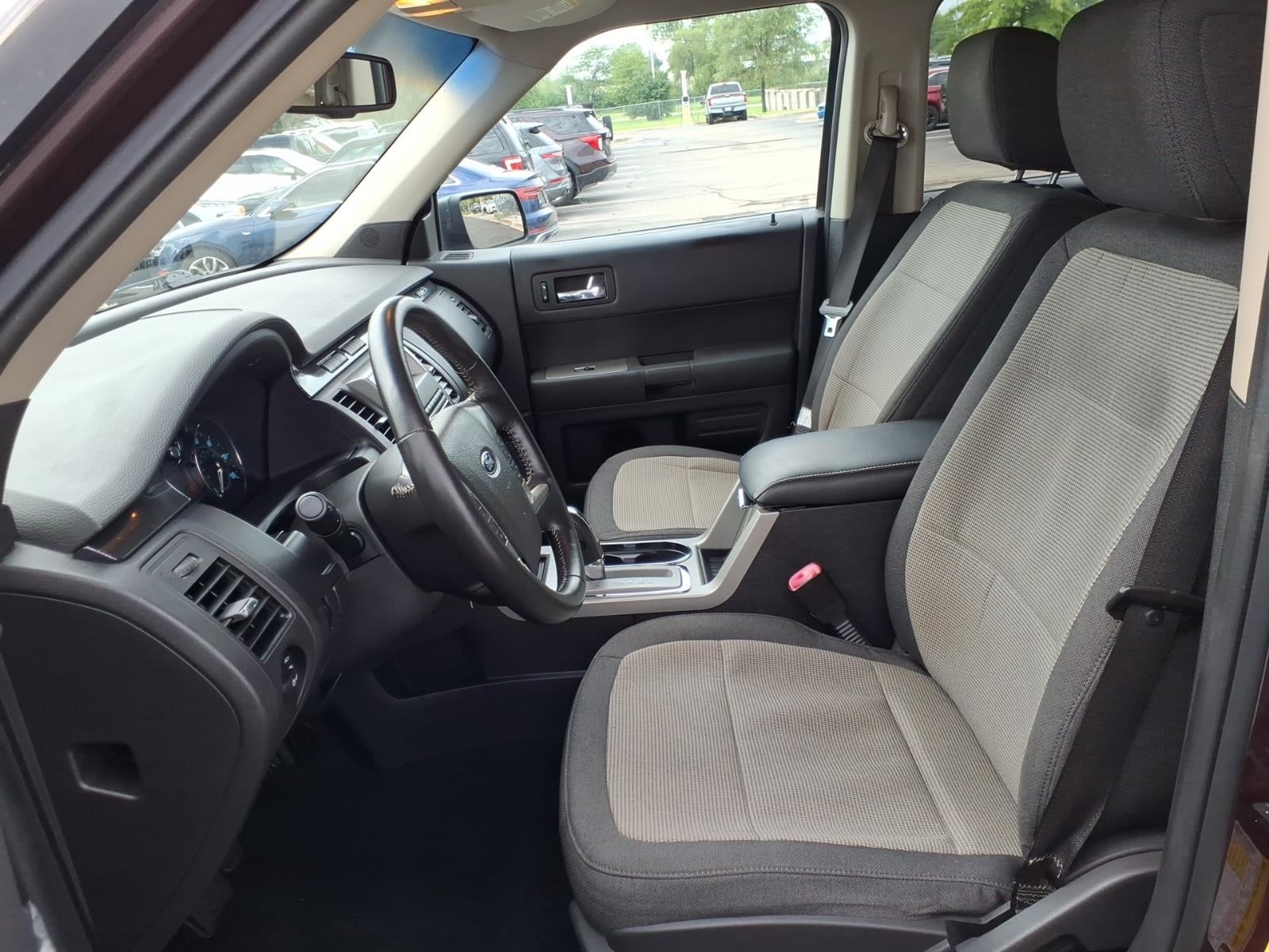 2010 Ford Flex SE