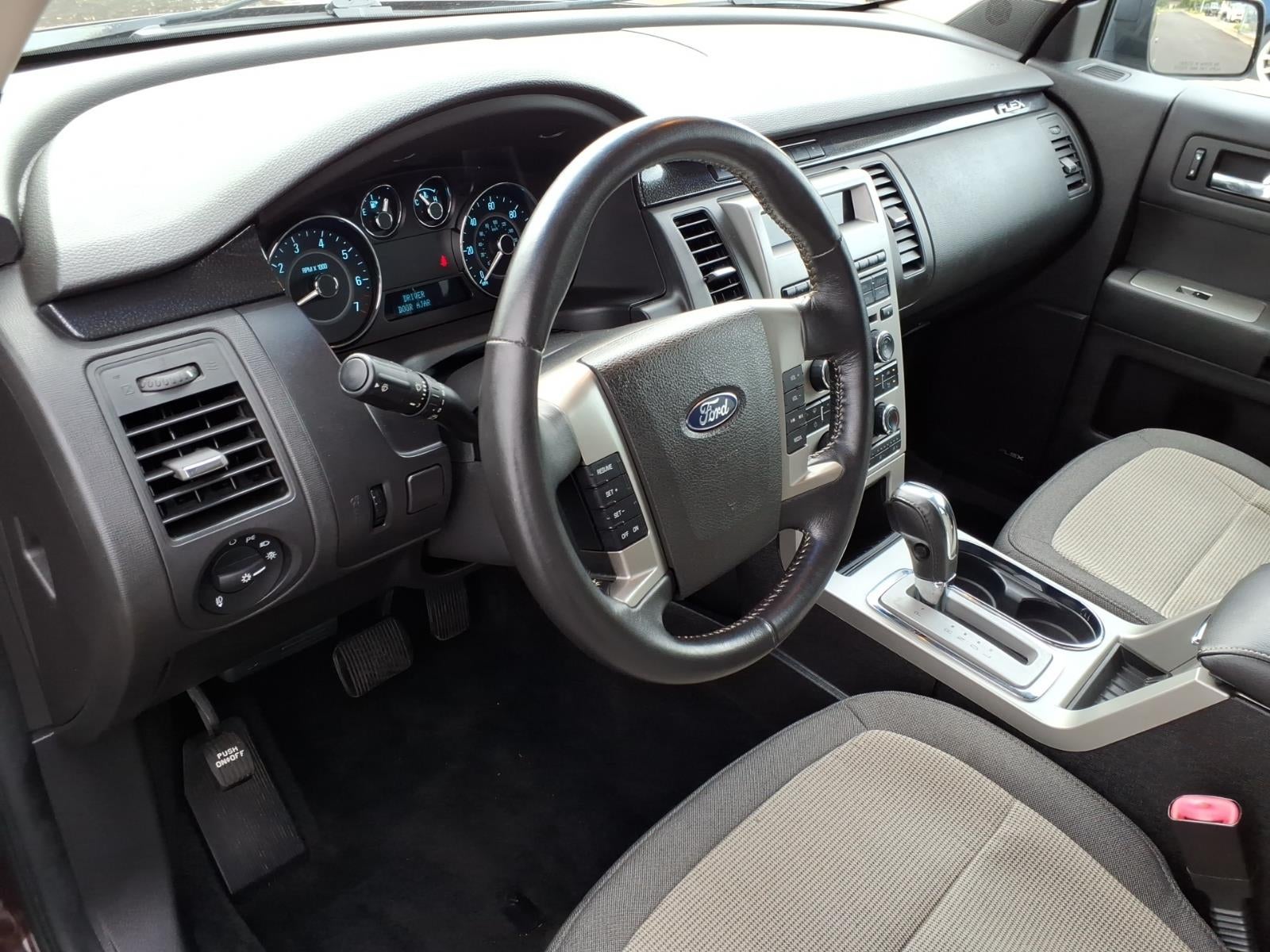 2010 Ford Flex SE