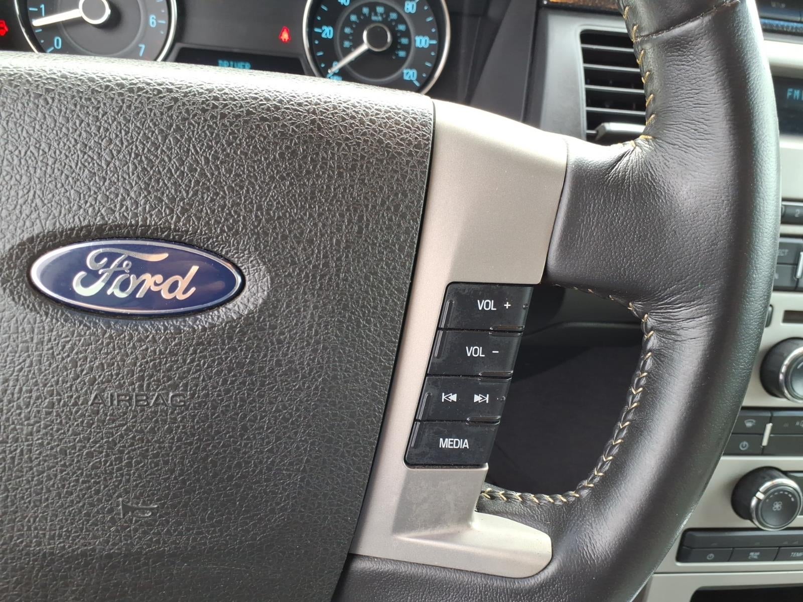 2010 Ford Flex SE