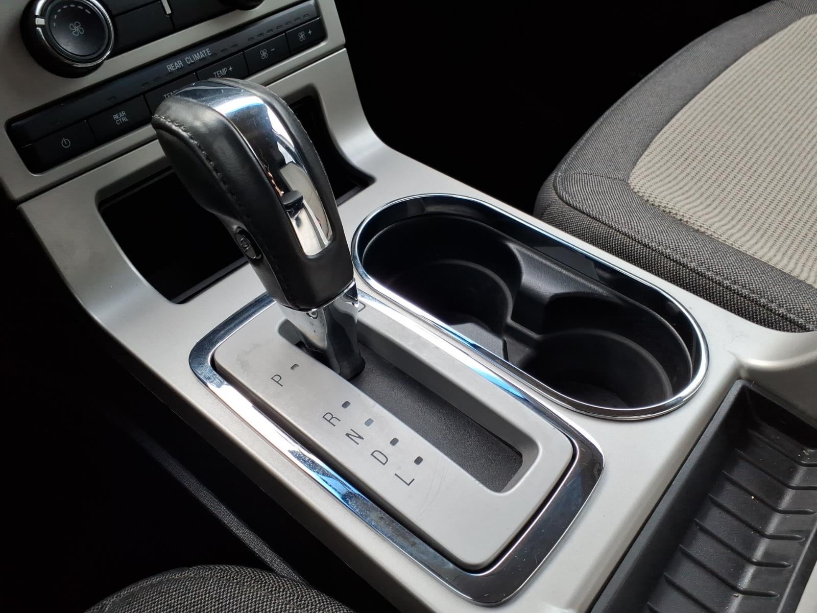 2010 Ford Flex SE