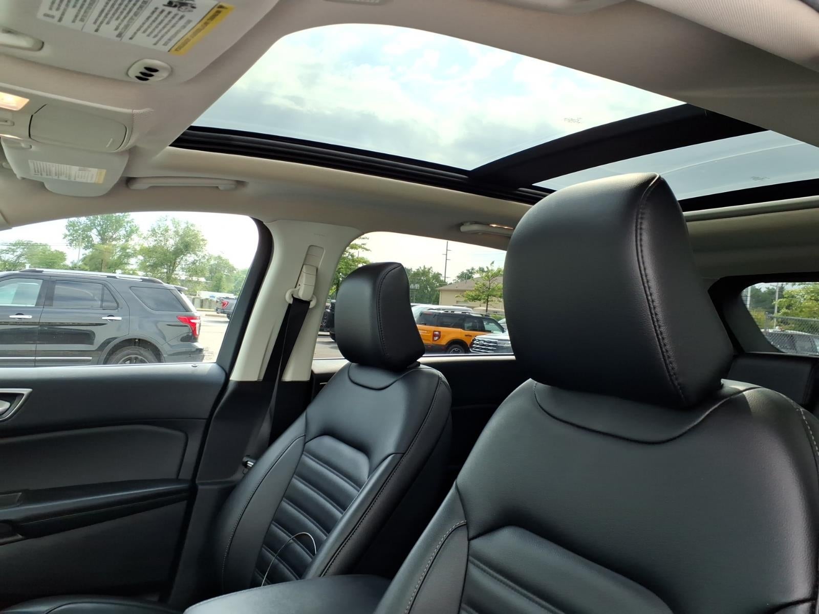 2022 Ford Edge SEL
