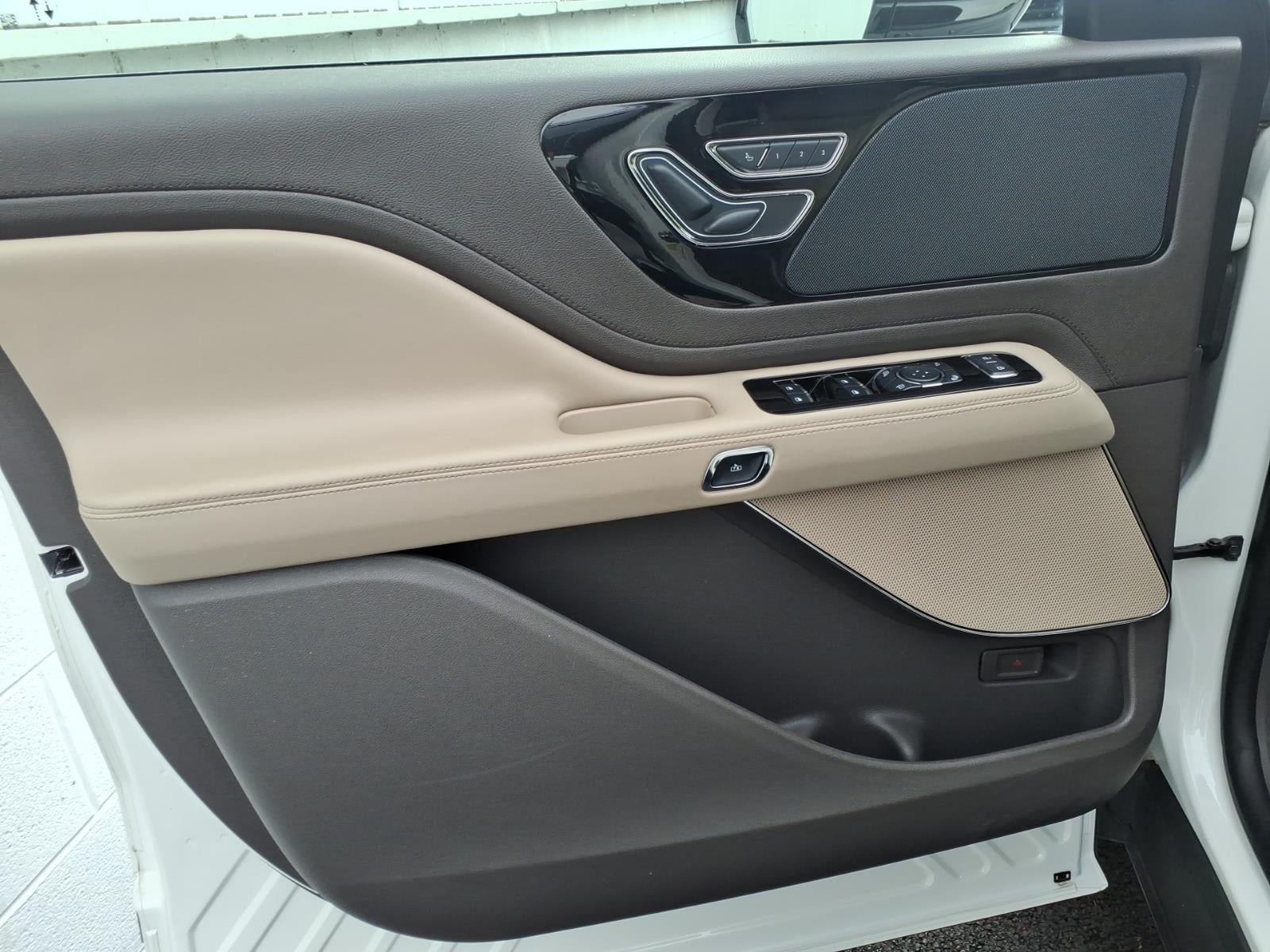 2024 Lincoln Aviator Premiere
