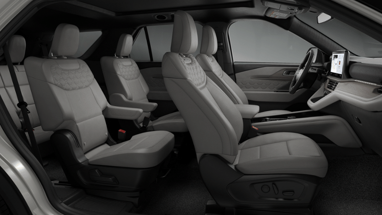2027 Ford Explorer Platinum™