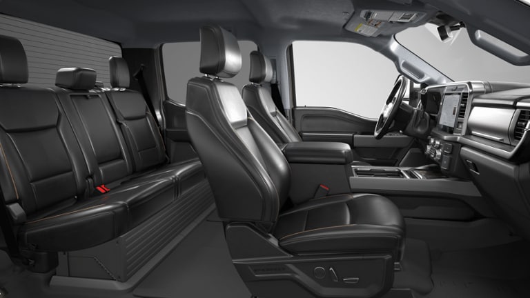 2026 Ford Super Duty F-350® Lariat®