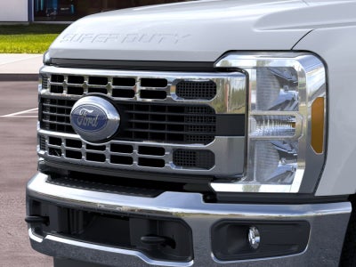2026 Ford Super Duty F-350® XLT
