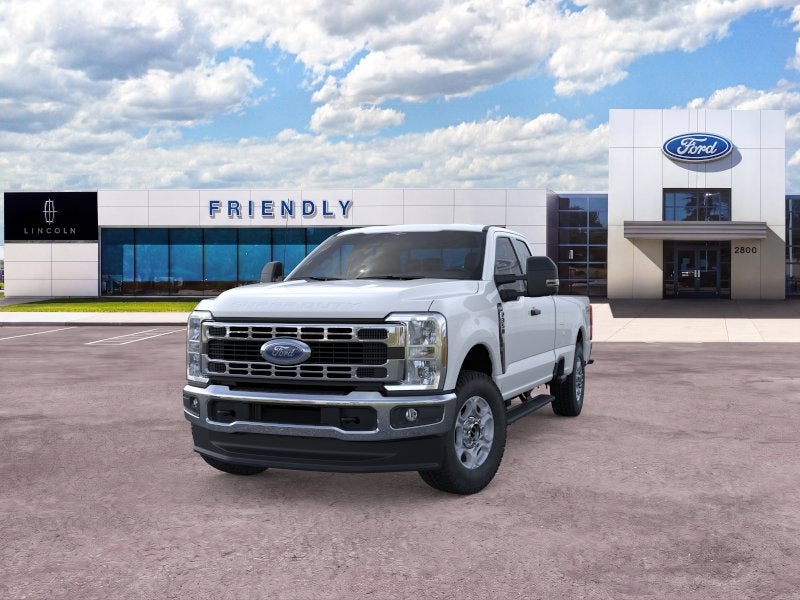 2026 Ford Super Duty F-350® XLT
