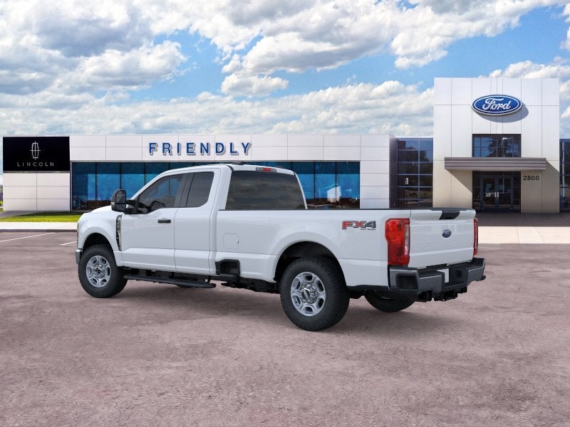 2026 Ford Super Duty F-350® XLT