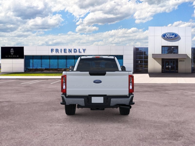 2026 Ford Super Duty F-350® XLT